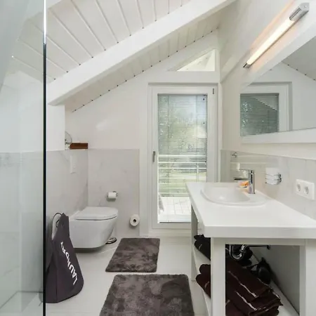 Fuenfjahreszeiten In By Interhome Bodstedt